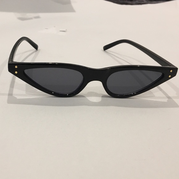 New! THIN RETRO TINY CAT EYE STEAMPUNK SUNGLASSES - Picture 2 of 8